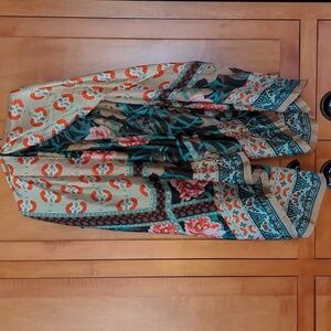 New Pretty Persuasions Scarf